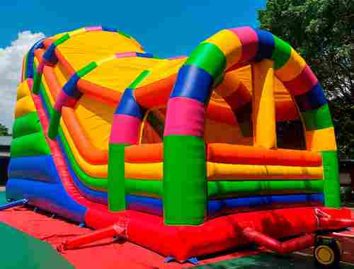 Коммерческий надувной батут-горка с крышей «Без радуги никуда» 14*6*9 м