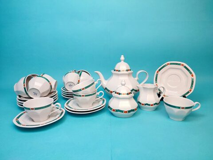 Чайно-кофейный сервиз на 12 персон