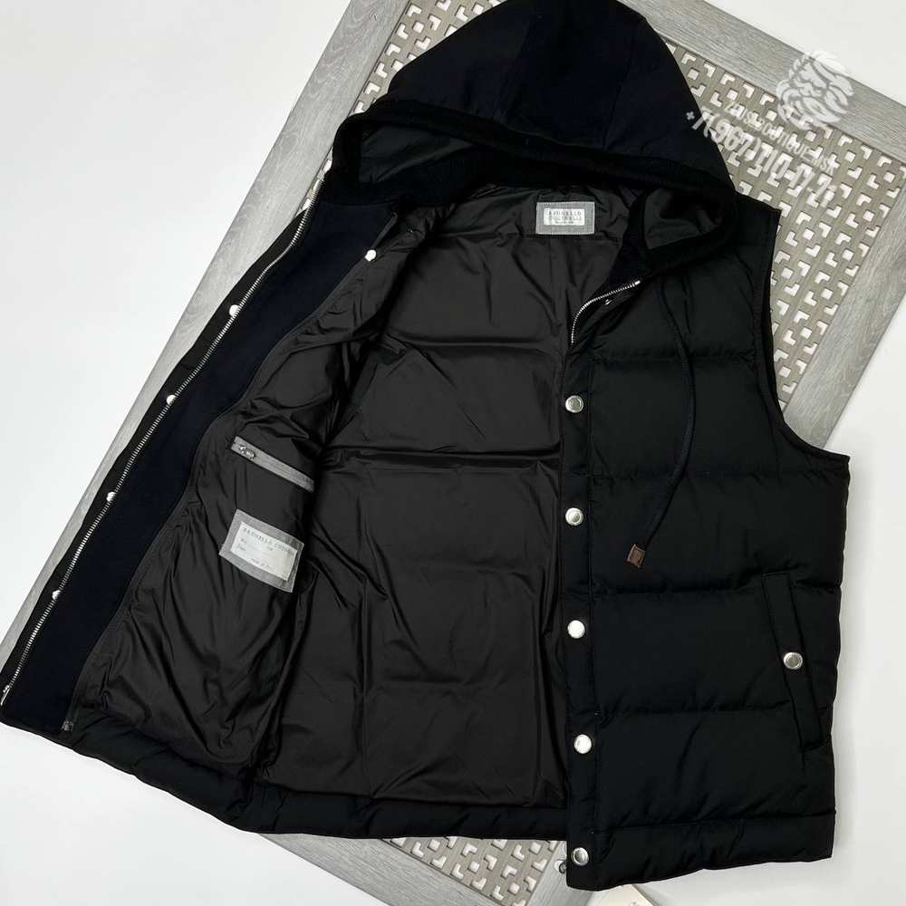 Пуховый жилет Brunello Cucinelli