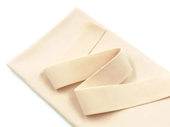 126 Резинка бельевая 30 мм, телесный 126, Турция