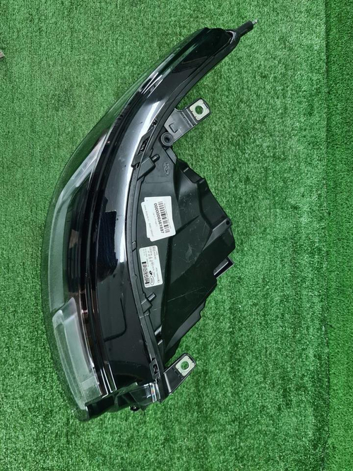 Фара правая RR Vogue 4 L405 (2017-2022) Pixel LED