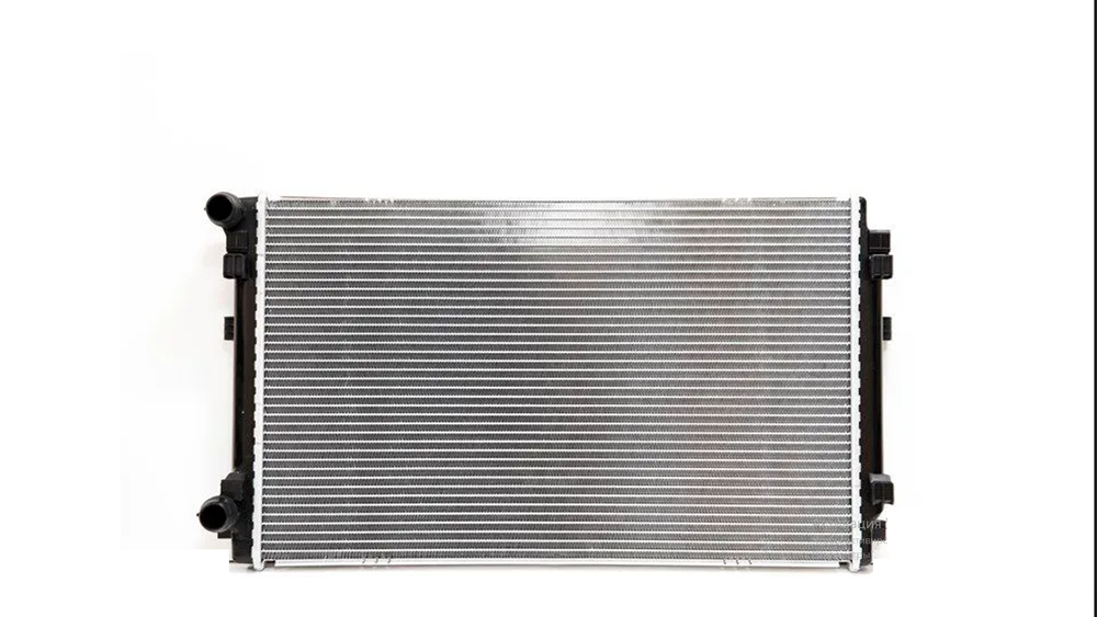 Радиатор охлаждения Volkswagen Caddy 5