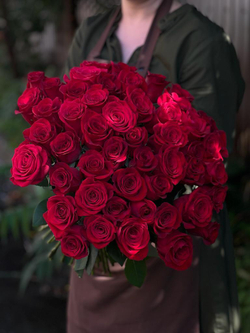 Букет из 51 красной розы премиум сорта