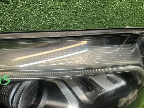 Фара правая Mercedes GLC X253 (2015-2019) LED
