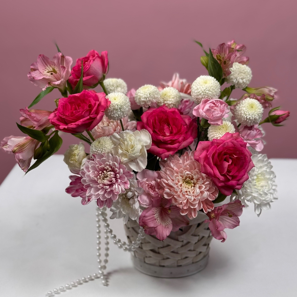 КОРЗИНКА "ЦВЕТОЧНЫЙ ПОЦЕЛУЙ"