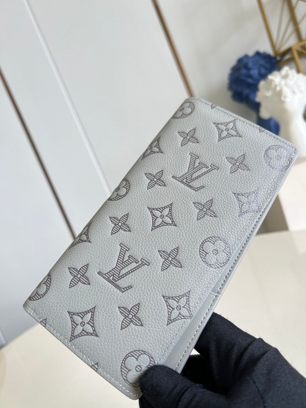 Louis Vuitton Brazza Wallet