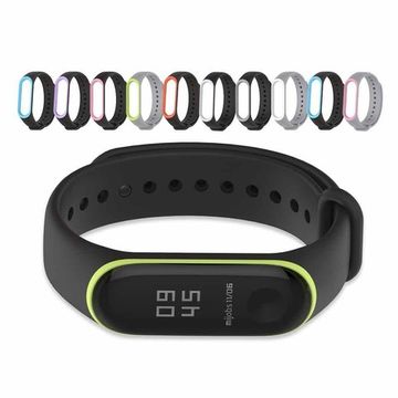 Cиликоновый двухцветный ремешок для фитнес браслета Xiaomi Mi Band 3 / 4 Черный с оранжевой вставкой