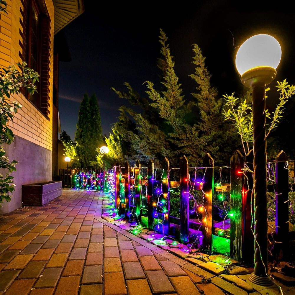 ULD-B6007-200-STK MULTI IP44 Бахрома светодиодная со статическим свечением. 6м. Соединяемая. 200 светодиодов. Разноцветный свет. Провод прозрачный. ТМ Uniel