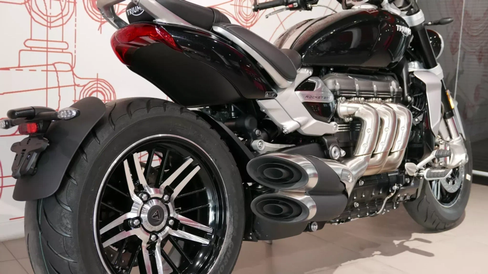 Triumph Rocket III GT