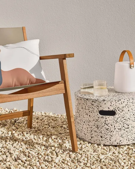 Переносная настольная лампа Dialma