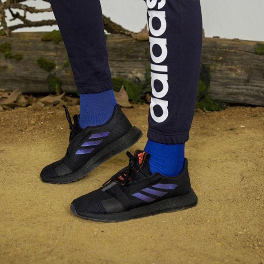 Кроссовки Adidas Senseboost Go