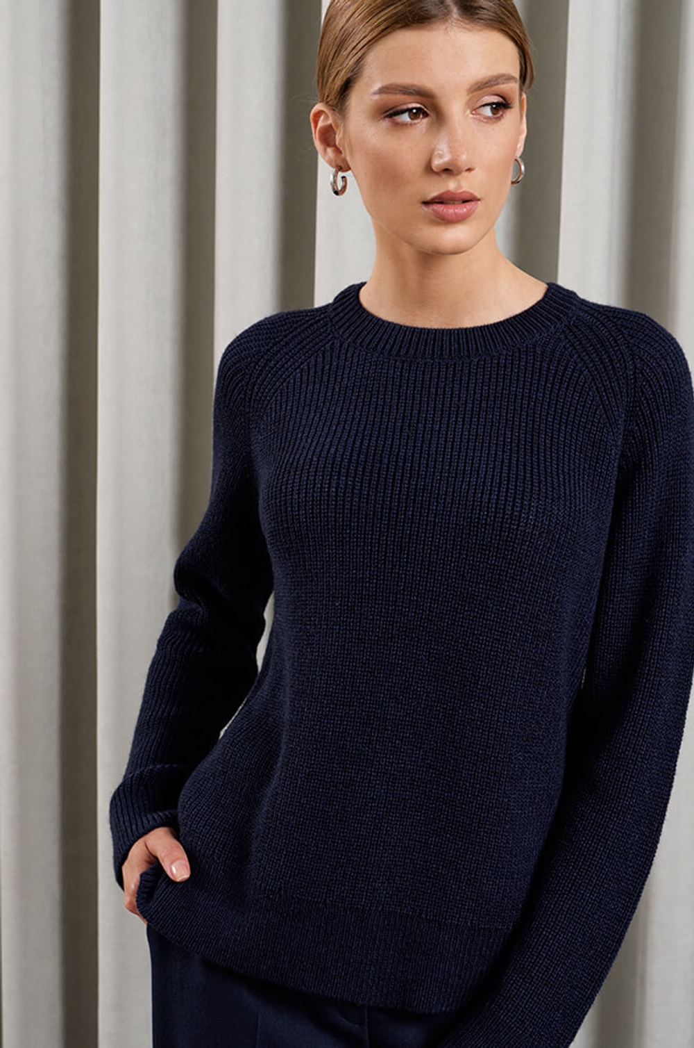 22897 Джемпер женский (темно-синий)