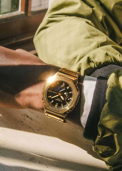 Наручные часы Casio G-Shock GM-2100YMG-9ADR