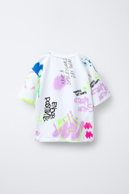 ZARA ФУТБОЛКА С ПРИНТОМ GRASMILEYWORLD®, БЕЛЫЙ