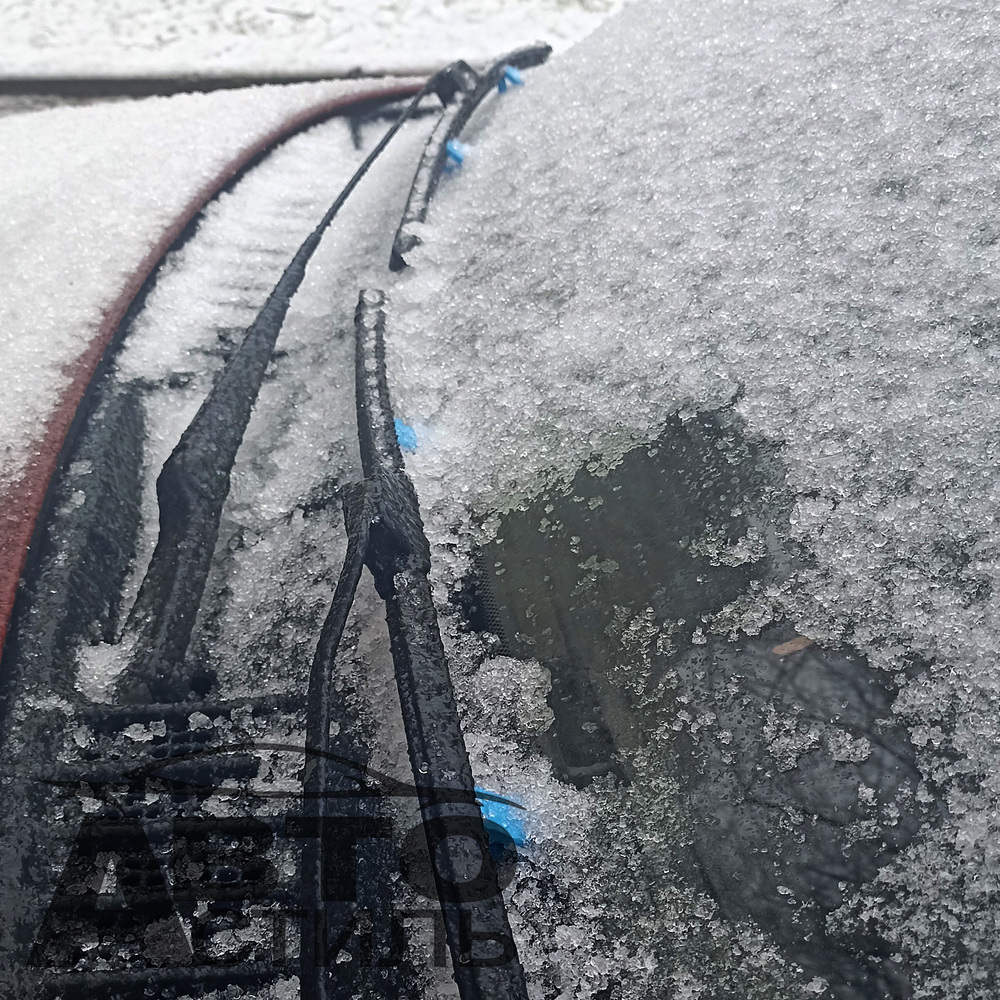 Держатель щеток дворников от примерзания (Антиоблединения) (к-т4шт) MIO