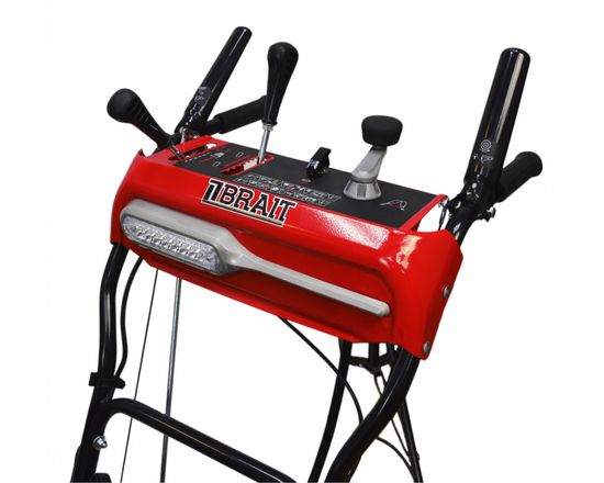 Бензиновый снегоуборщик "BRAIT" BR-7061ELTK