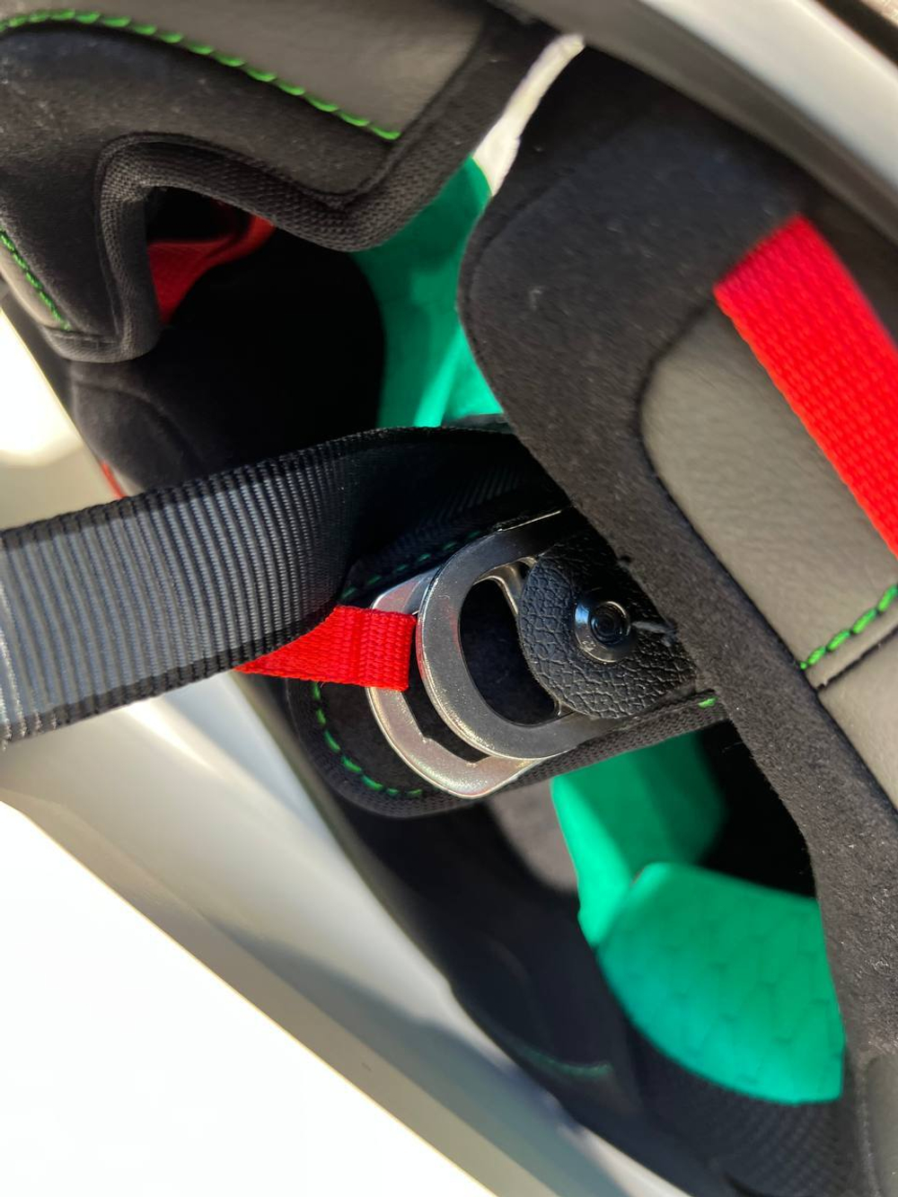 Шлем X-LITE X-803 RS ULTRA CARBON Golden Edition 33