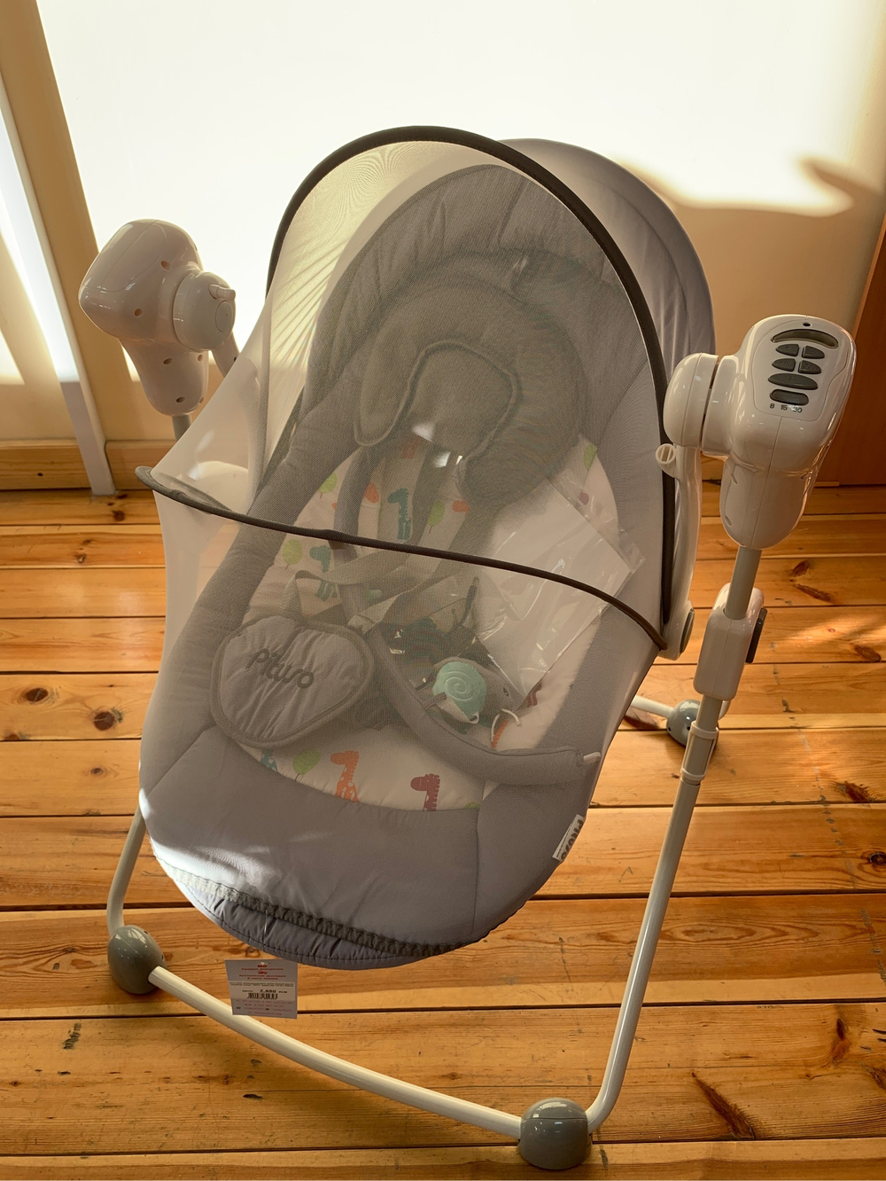 PITUSO электрокачели Viola Grey/Серый Жираф пульт, MP3, адаптер,76*61*69см