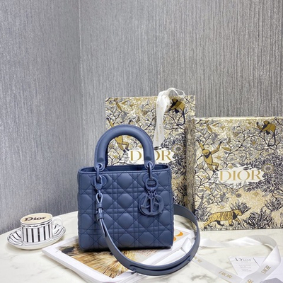 Christian Dior Lady Dior 20 cm