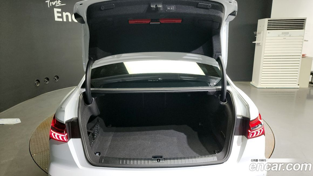 Audi A6 (C8) 45 TFSI Quattro Premium (08.2022)