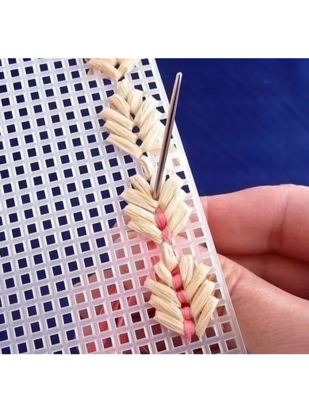 Канва пластиковая черная