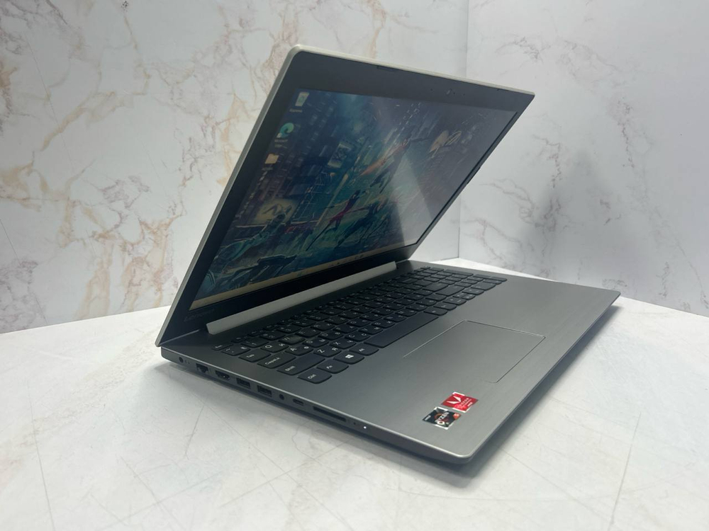 Ноутбук Lenovo 330-15ARR. Конфигурация: Ryzen 5 2500U/8GB/1TB/Radeon 540/Win11/FHD