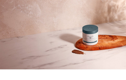 Christophe Robin Cleansing Thickening Paste with Tahitian Algae - отшелушивающий шампунь для ослабленных и выпадающих волос /   250  ml  / GTIN 5056379590661