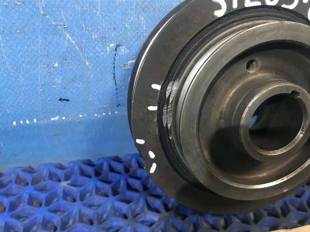 Шкив коленвала TOYOTA CORONA EXIV 1996