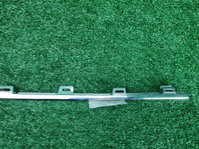 Молдинг перед. бампера Mercedes GLE V167 18-24 AMG