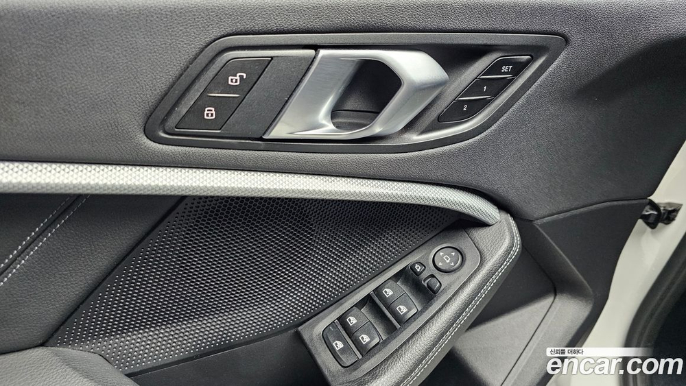 BMW 1 Series (F40) 120i Advantage (06.2021)