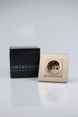 Розетка золото одинарная пластик