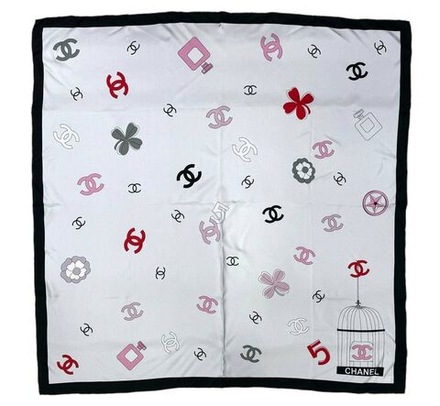 Платок CHANEL