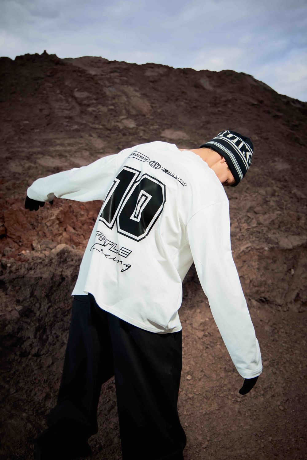 Купить Лонгслив ФК 10 x Winline Title Racing белый Лонгслив ФК 10 x Winline Title Racing белый