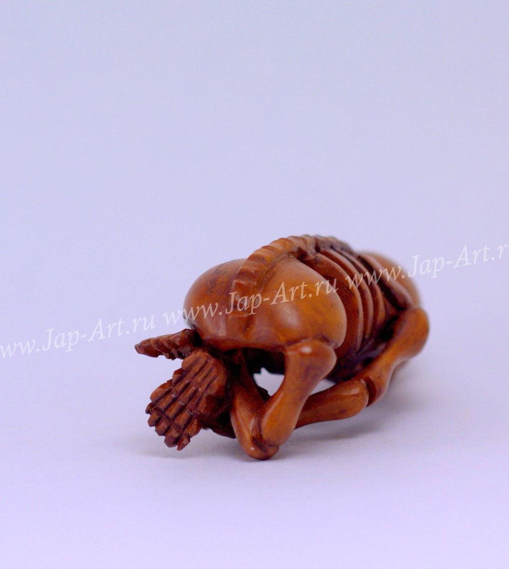 Нэцкэ Скелет