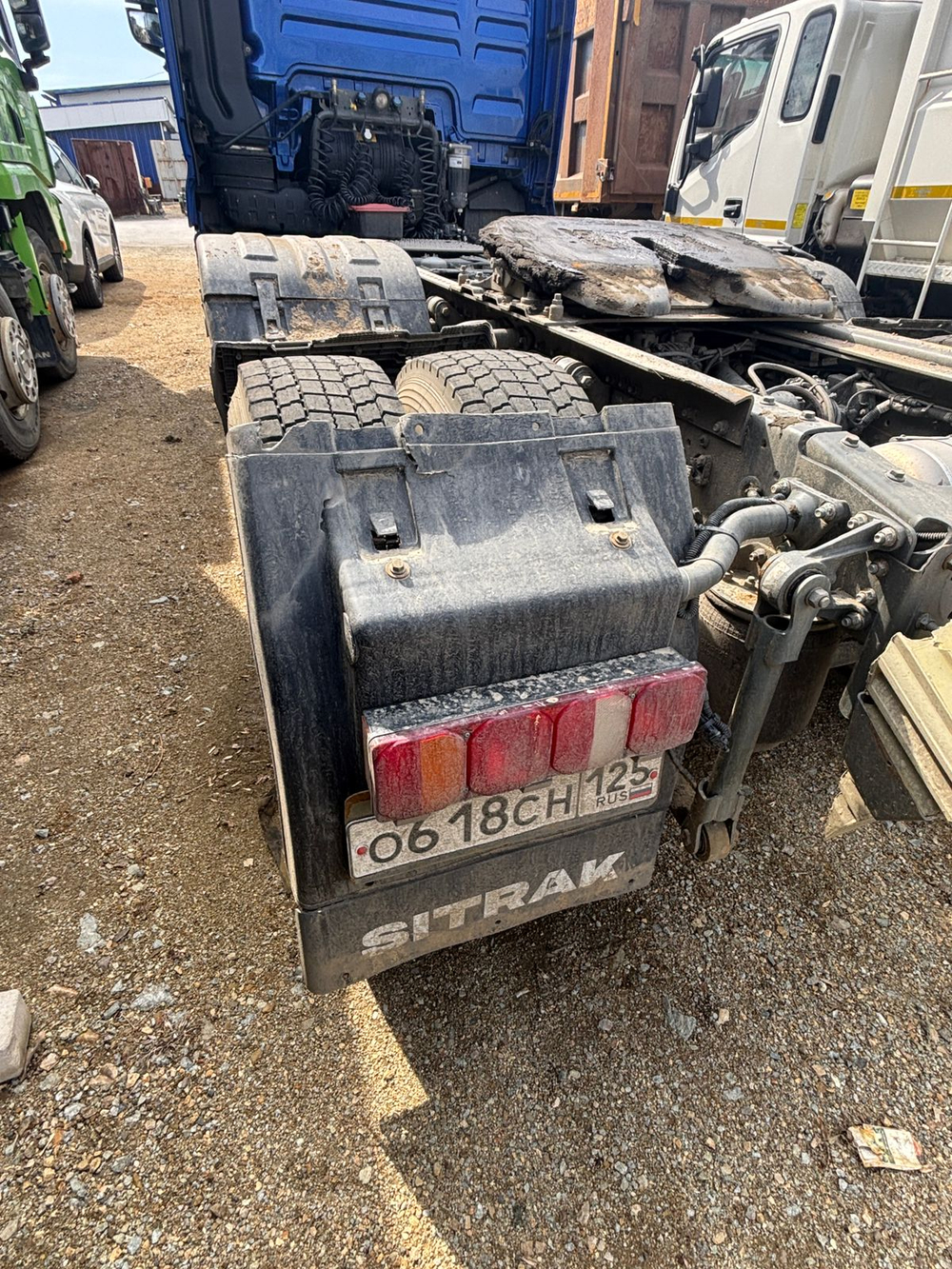 SITRAK C7H 6x4 Седельный тягач ZZ4256V364HE (Дизельный, 12,4 л, 480 л.с., АТ)