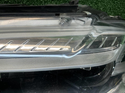 Битая Фара левая BMW X5 F15 (15-18) Adaptive LED