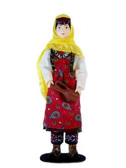 Кукла фарфоровая коллекционная Азербайджанка
