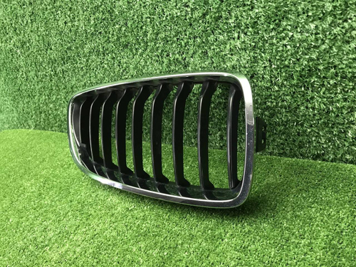 Решетка радиатора правая BMW 4er F32 (2013-2020)