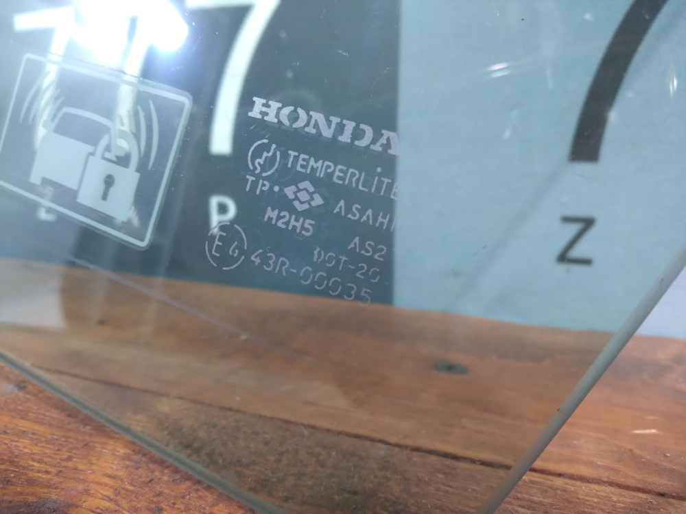 Стекло двери передней левой Honda Accord 7 (CL) 03-08 Б/У Оригинал 73350SEAE10