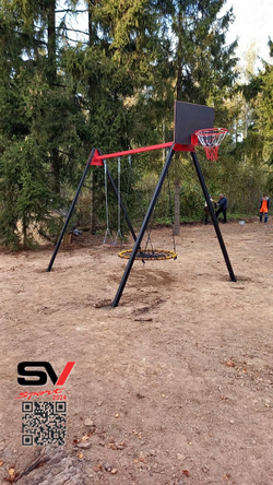 Монтаж уличных качелей Sv Sport