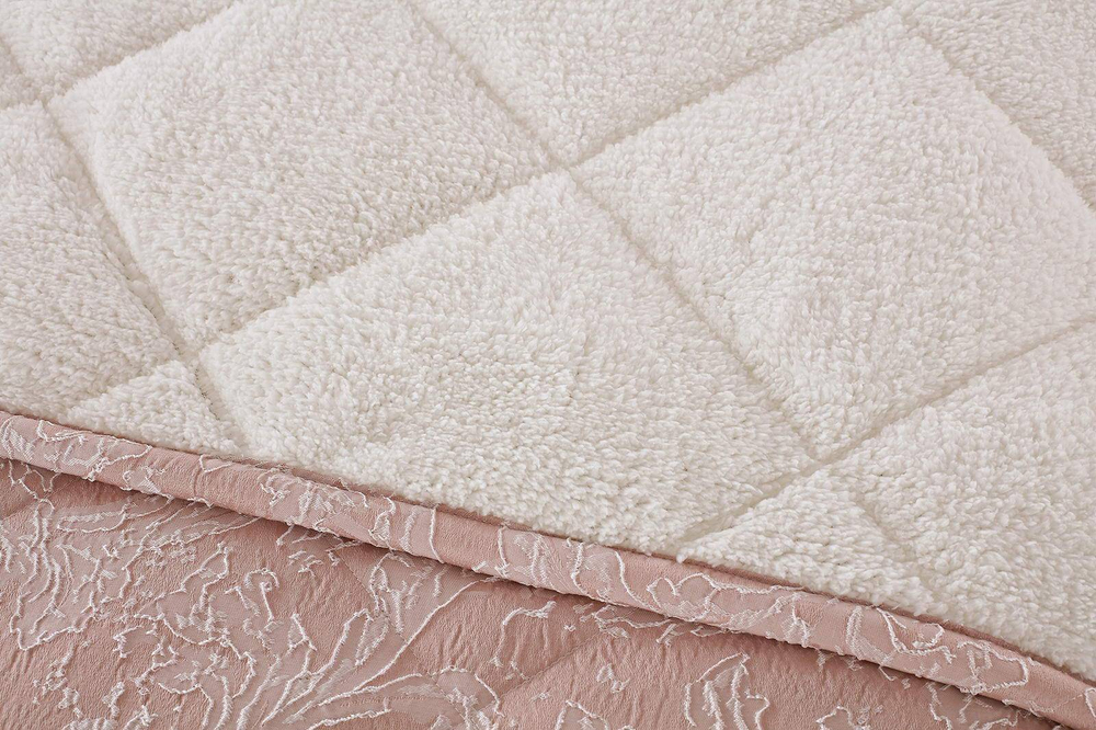 Покрывало 230х250 Sofi De MarkO Ингрид пудра