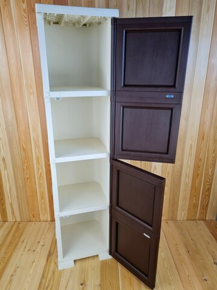 Шкаф высокий, с усиленными рёбрами жёсткости "УЮТ", 40,5х42х161,5 h, 2 сплошных дверцы. Цвет: Бежево-коричневый. Арт: Э-038-БД