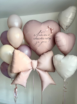 Воздушные шары на выписку лаванда/песок/пыльная роза бантики №4114