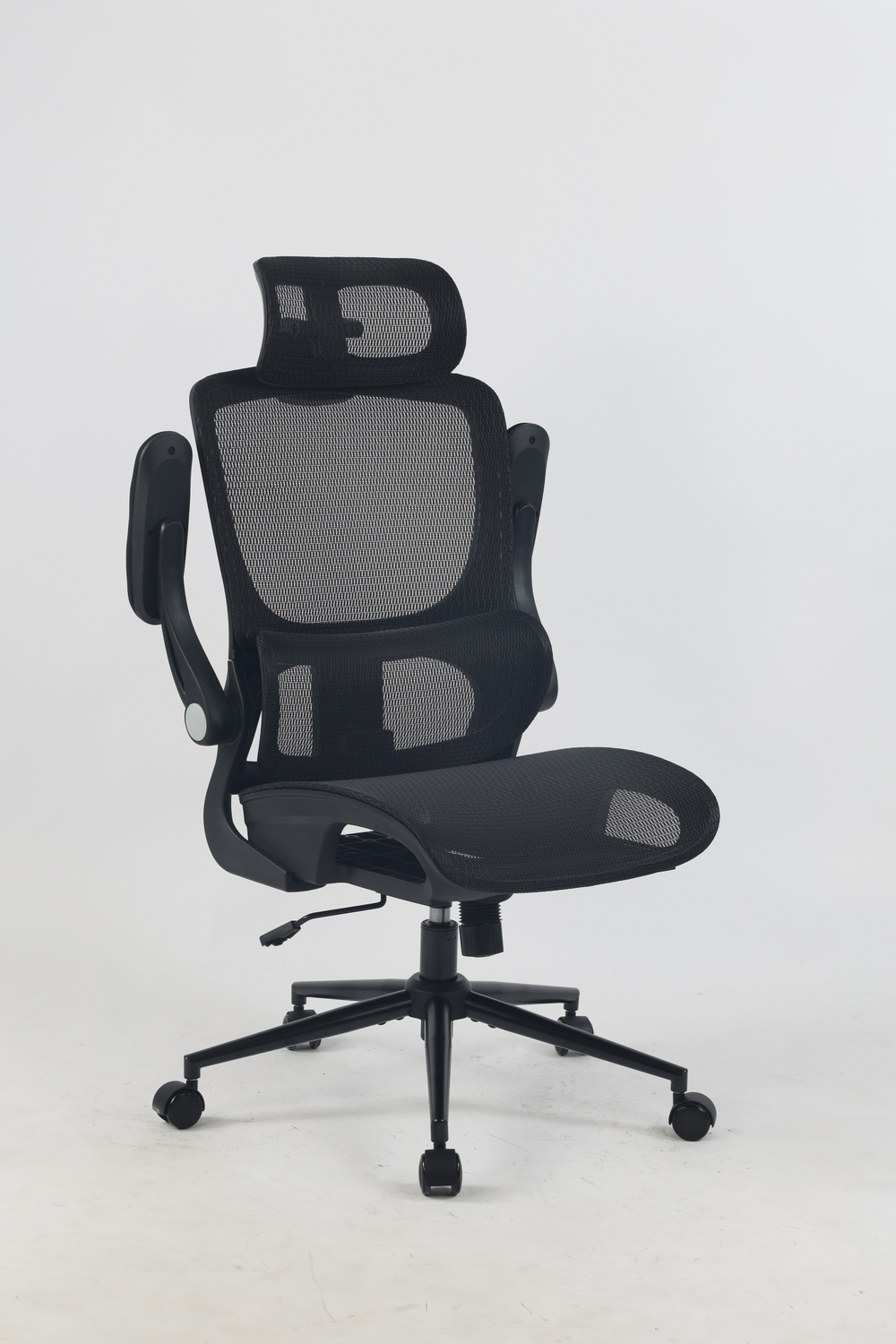 Кресло офисное TopChairs Tactus черная сетка