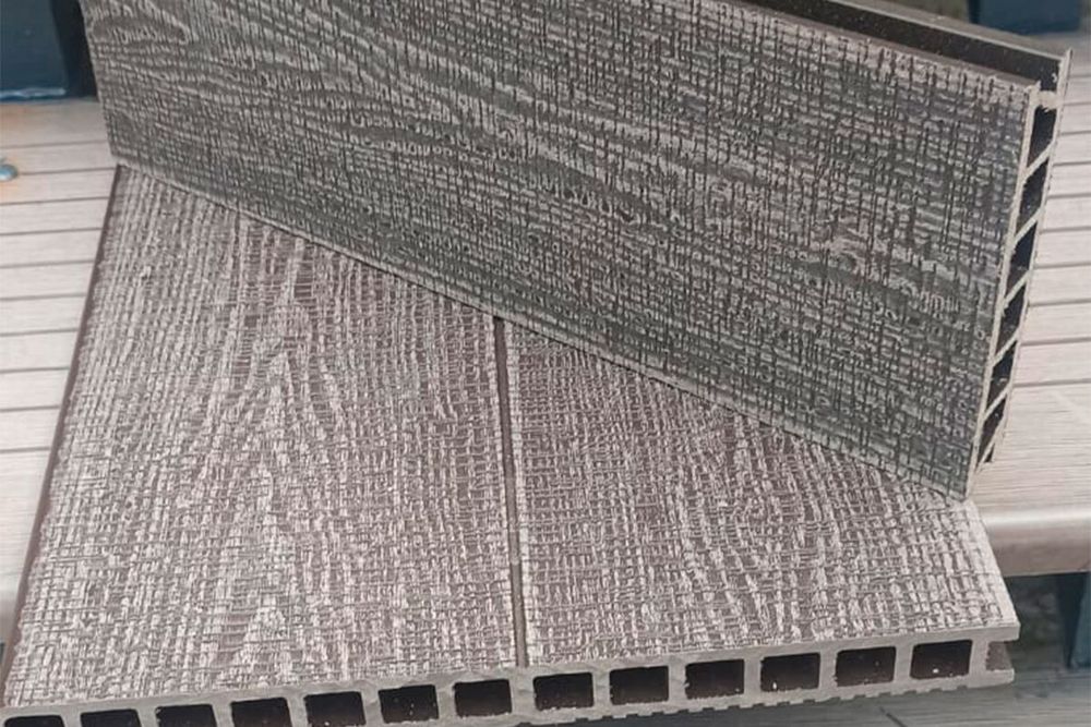 Ступень ДПК Deckron Woodlike 317x28x4000мм, венге