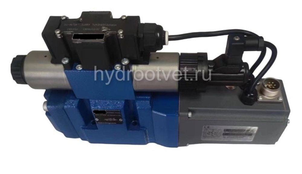 4WRTE10V1-100L-4X/6EG24ETK31/A1M - Пропорциональный быстродействующий распределитель с обратной связью по положению золотника и со встроенным усилителем (OBE), Ду10, A1 = ±10 В, номинальный расход 100 л/мин, схема V1-, каналы управления ET = X и Y - внутренние