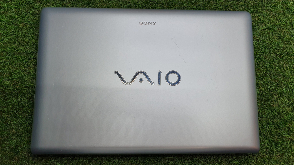 Ноутбук Sony i3/4 Gb