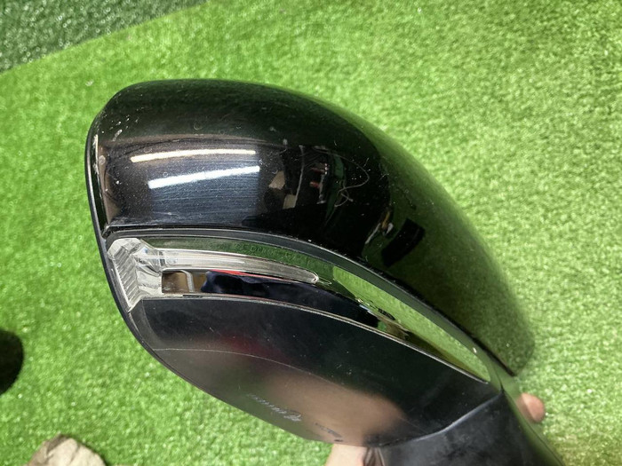 Зеркало правое Toyota Camry xv70 (17-24) 13 конт