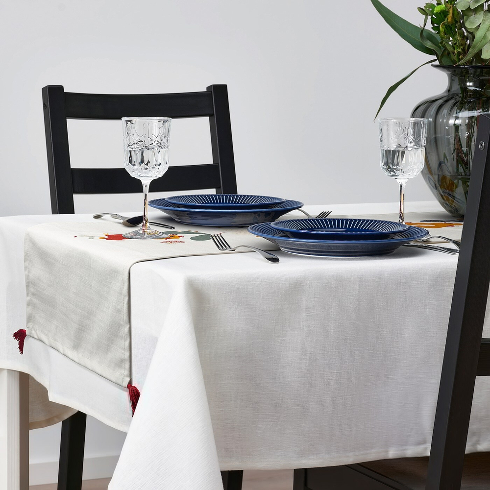 IKEA MÄVINN  (ИКЕА МÄВИНН)  -  Бегунок, бело-красный/кисточка, 35x130 см