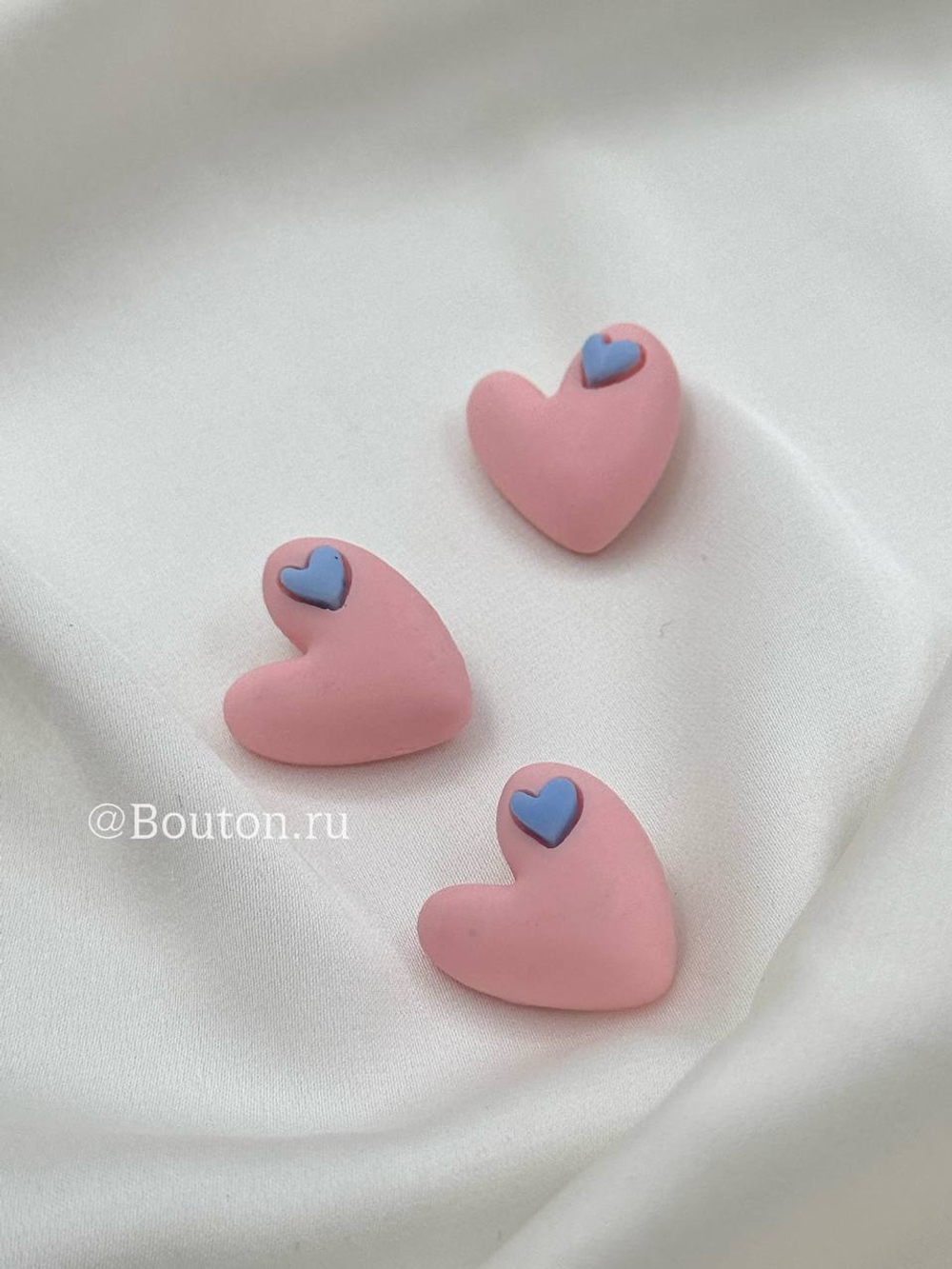 Пуговицы сердечки пластиковые розовые